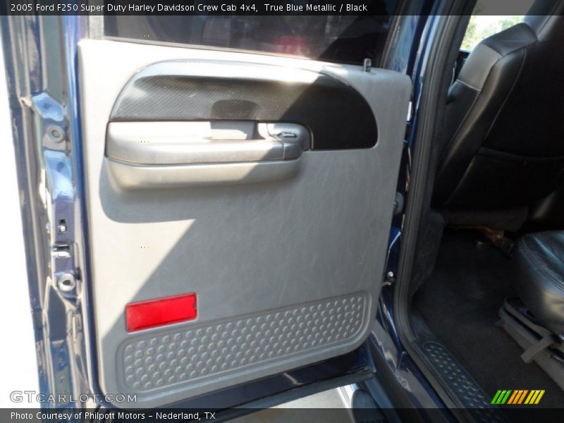 True Blue Metallic / Black 2005 Ford F250 Super Duty Harley Davidson Crew Cab 4x4