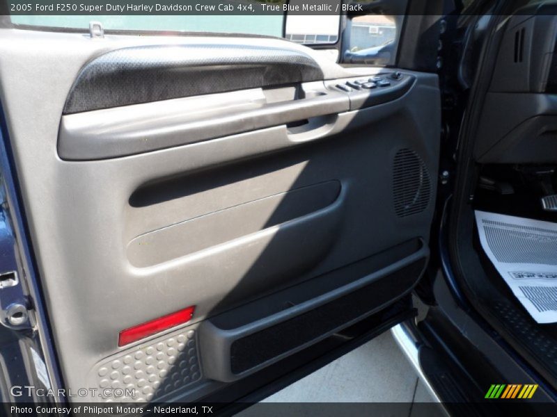 True Blue Metallic / Black 2005 Ford F250 Super Duty Harley Davidson Crew Cab 4x4