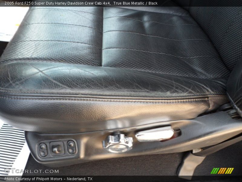 True Blue Metallic / Black 2005 Ford F250 Super Duty Harley Davidson Crew Cab 4x4