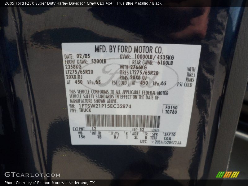 True Blue Metallic / Black 2005 Ford F250 Super Duty Harley Davidson Crew Cab 4x4