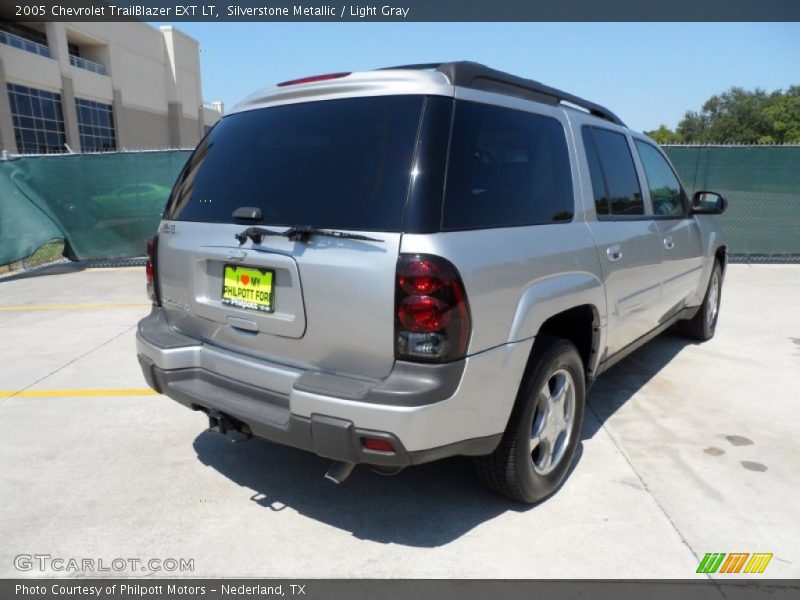 Silverstone Metallic / Light Gray 2005 Chevrolet TrailBlazer EXT LT