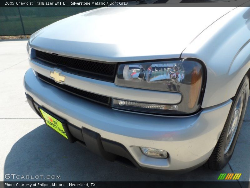 Silverstone Metallic / Light Gray 2005 Chevrolet TrailBlazer EXT LT