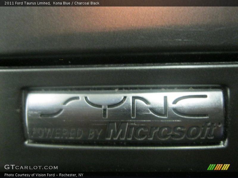 Kona Blue / Charcoal Black 2011 Ford Taurus Limited