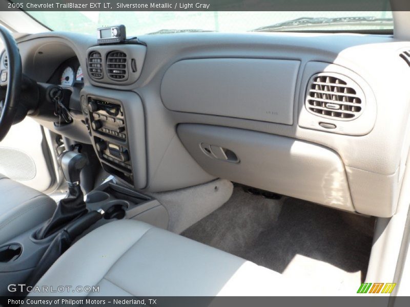Silverstone Metallic / Light Gray 2005 Chevrolet TrailBlazer EXT LT