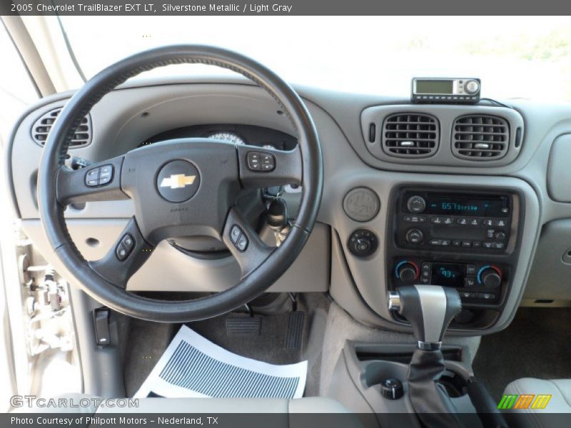 Dashboard of 2005 TrailBlazer EXT LT