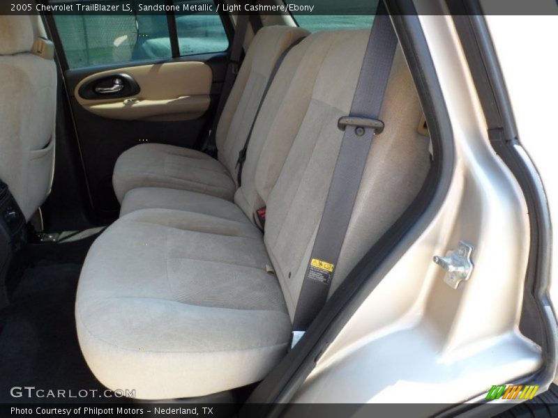 Sandstone Metallic / Light Cashmere/Ebony 2005 Chevrolet TrailBlazer LS