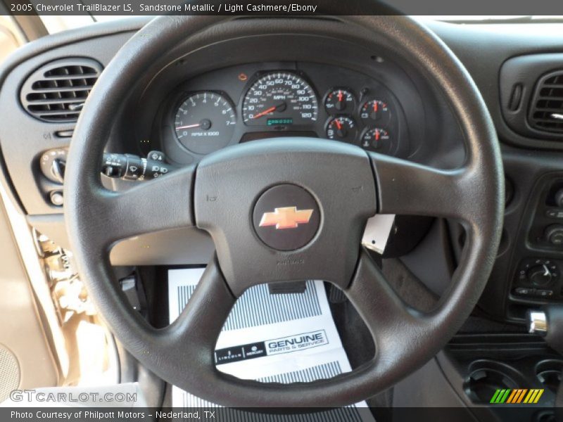 Sandstone Metallic / Light Cashmere/Ebony 2005 Chevrolet TrailBlazer LS