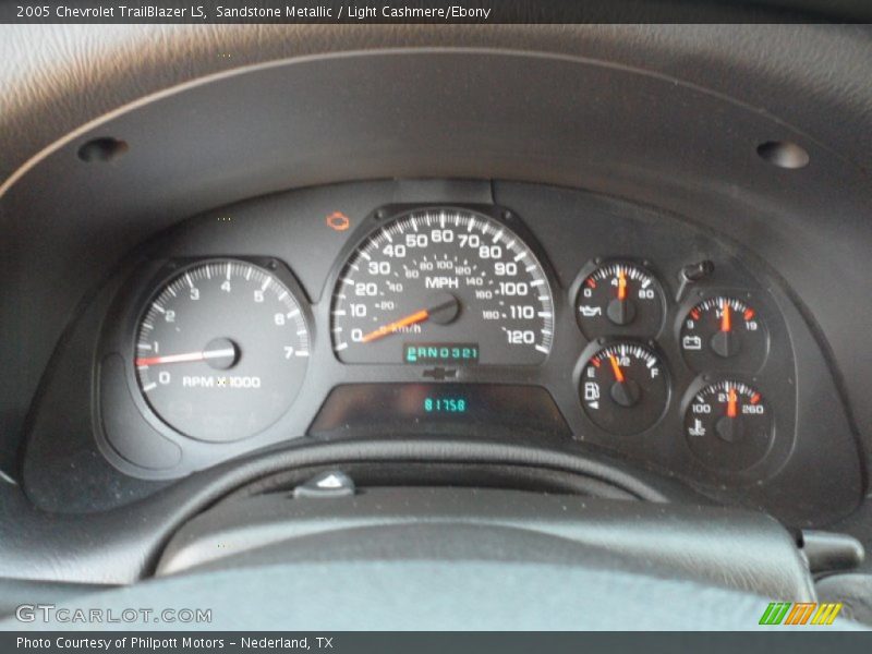 Sandstone Metallic / Light Cashmere/Ebony 2005 Chevrolet TrailBlazer LS