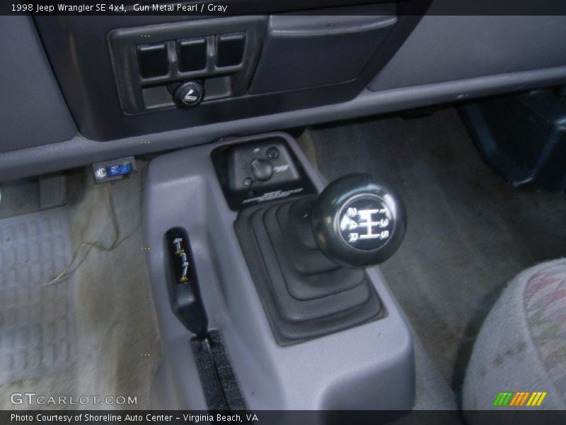  1998 Wrangler SE 4x4 5 Speed Manual Shifter