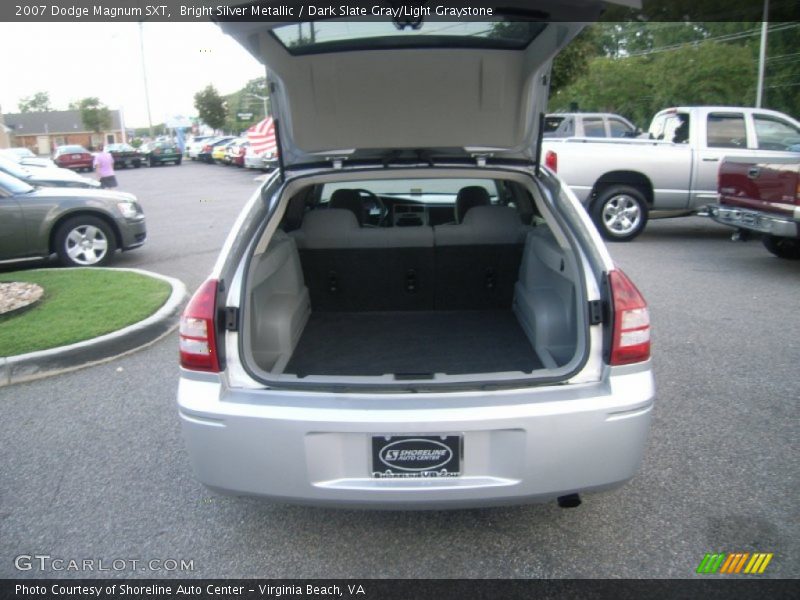 Bright Silver Metallic / Dark Slate Gray/Light Graystone 2007 Dodge Magnum SXT