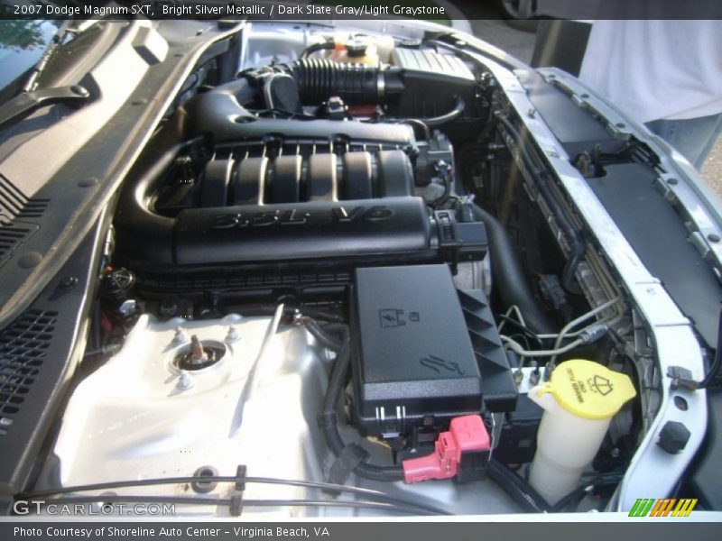 Bright Silver Metallic / Dark Slate Gray/Light Graystone 2007 Dodge Magnum SXT