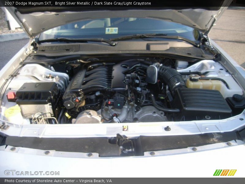 Bright Silver Metallic / Dark Slate Gray/Light Graystone 2007 Dodge Magnum SXT