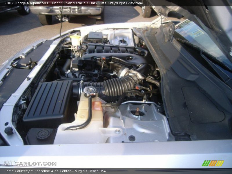 Bright Silver Metallic / Dark Slate Gray/Light Graystone 2007 Dodge Magnum SXT