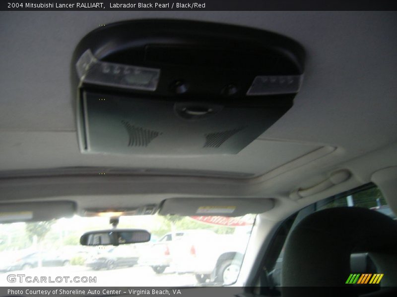 Labrador Black Pearl / Black/Red 2004 Mitsubishi Lancer RALLIART