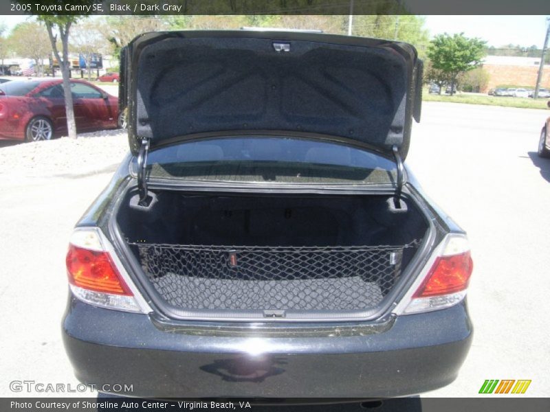Black / Dark Gray 2005 Toyota Camry SE