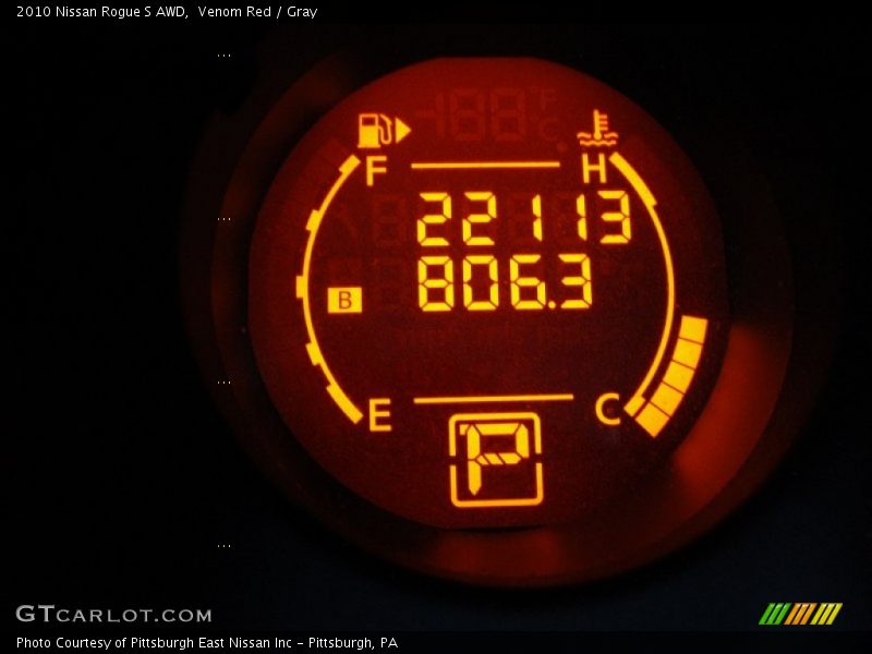 Venom Red / Gray 2010 Nissan Rogue S AWD