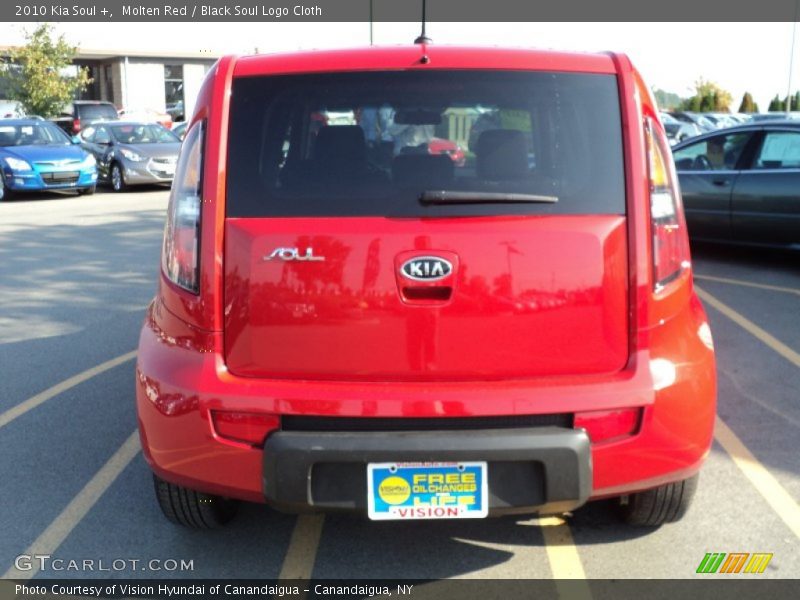 Molten Red / Black Soul Logo Cloth 2010 Kia Soul +