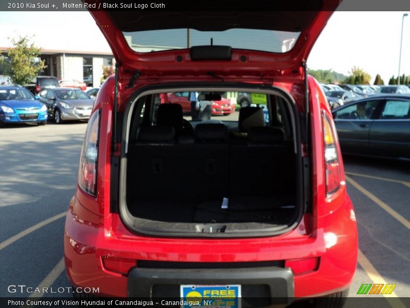 Molten Red / Black Soul Logo Cloth 2010 Kia Soul +