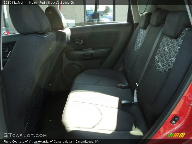 Molten Red / Black Soul Logo Cloth 2010 Kia Soul +
