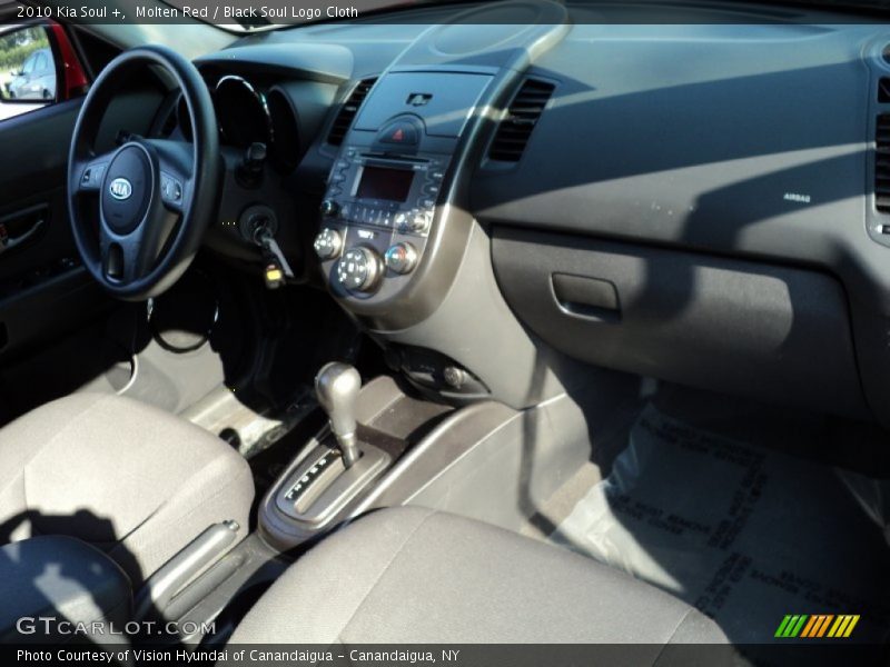 Molten Red / Black Soul Logo Cloth 2010 Kia Soul +