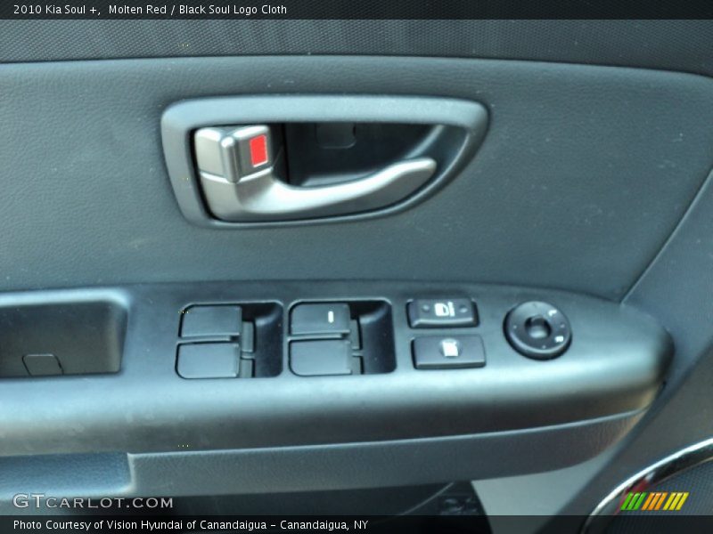 Molten Red / Black Soul Logo Cloth 2010 Kia Soul +