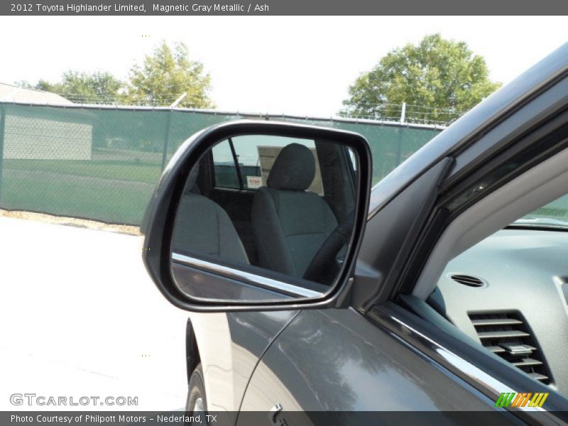 Magnetic Gray Metallic / Ash 2012 Toyota Highlander Limited