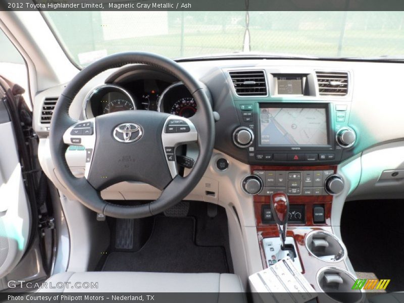 Magnetic Gray Metallic / Ash 2012 Toyota Highlander Limited