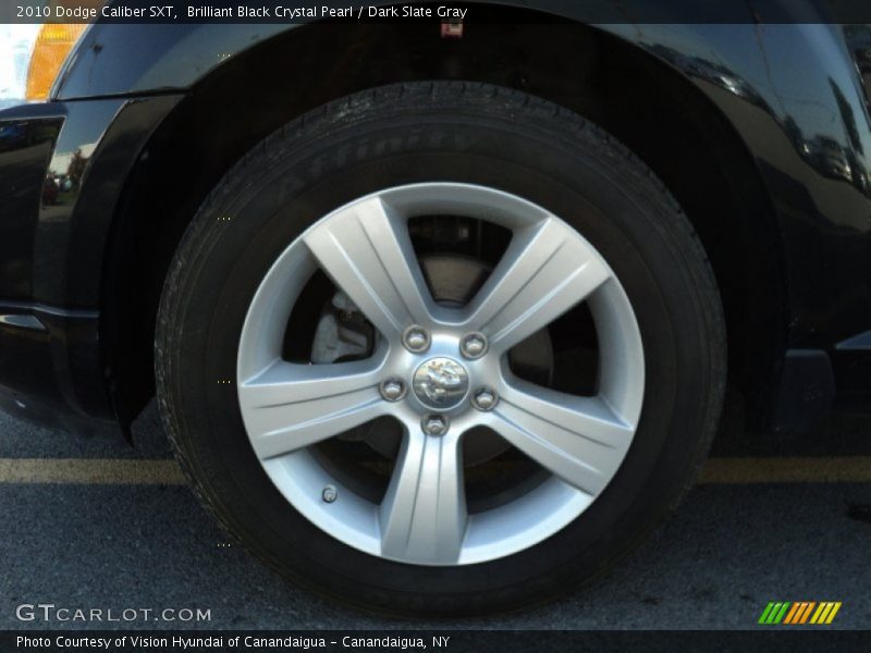 Brilliant Black Crystal Pearl / Dark Slate Gray 2010 Dodge Caliber SXT