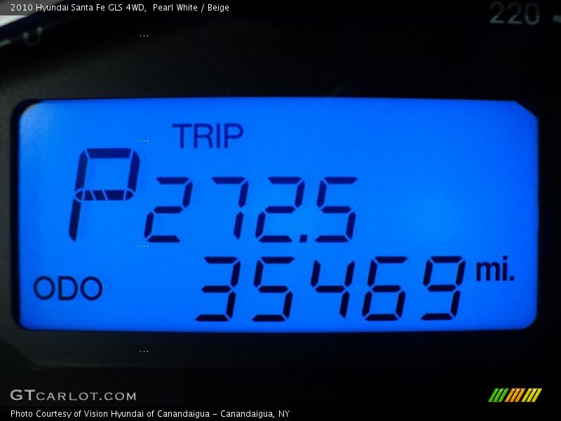 Pearl White / Beige 2010 Hyundai Santa Fe GLS 4WD