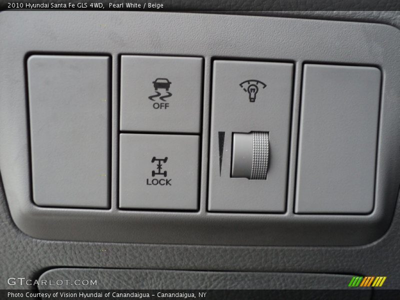 Pearl White / Beige 2010 Hyundai Santa Fe GLS 4WD