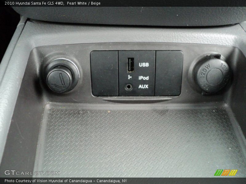 Pearl White / Beige 2010 Hyundai Santa Fe GLS 4WD