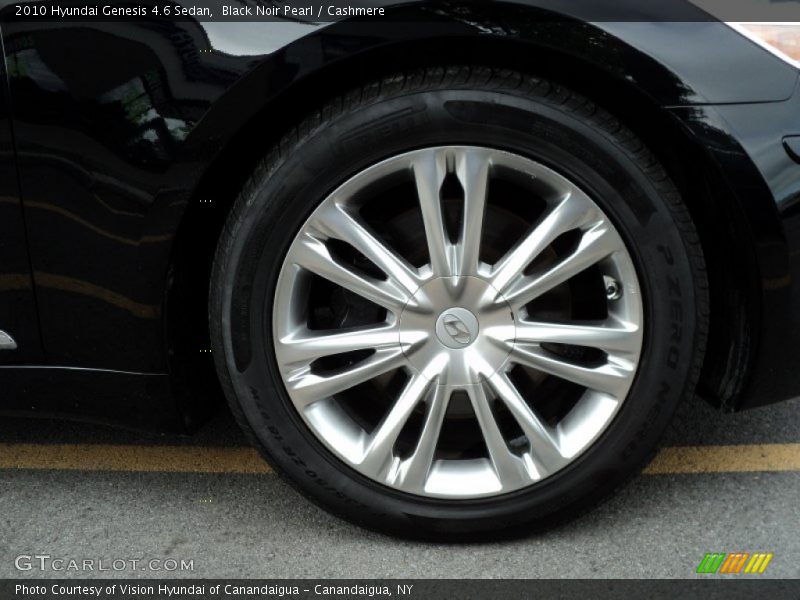  2010 Genesis 4.6 Sedan Wheel