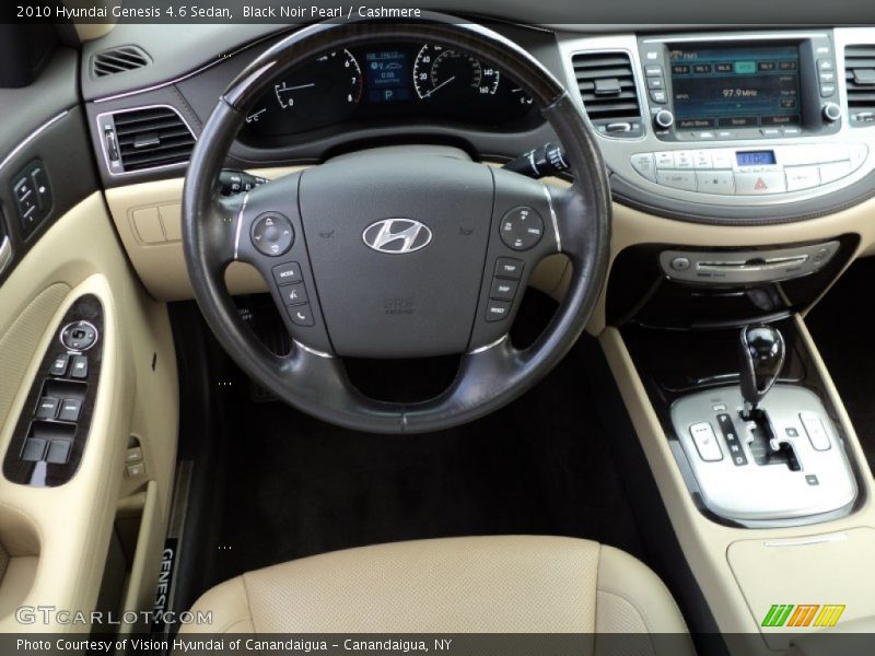  2010 Genesis 4.6 Sedan Steering Wheel