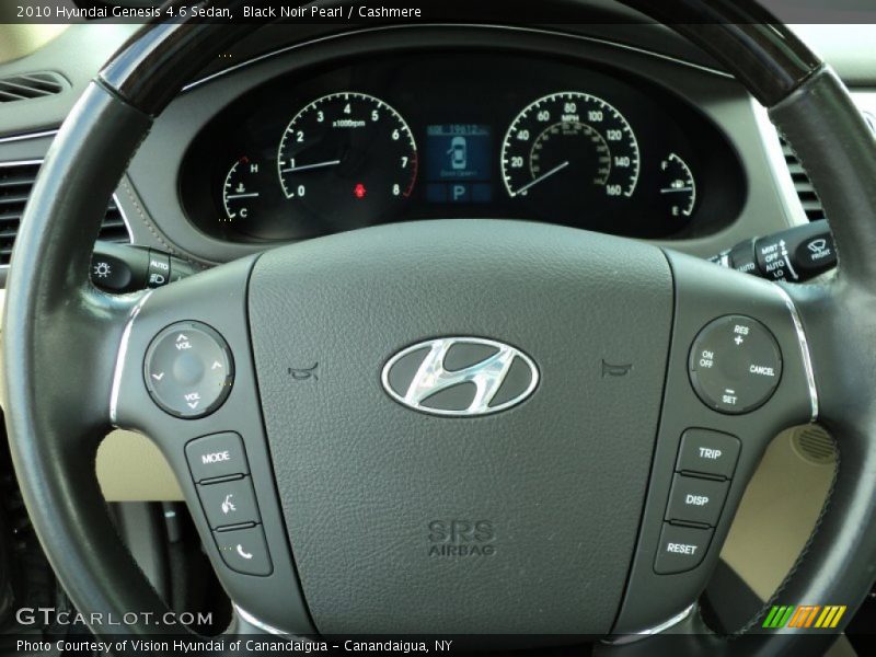 Controls of 2010 Genesis 4.6 Sedan