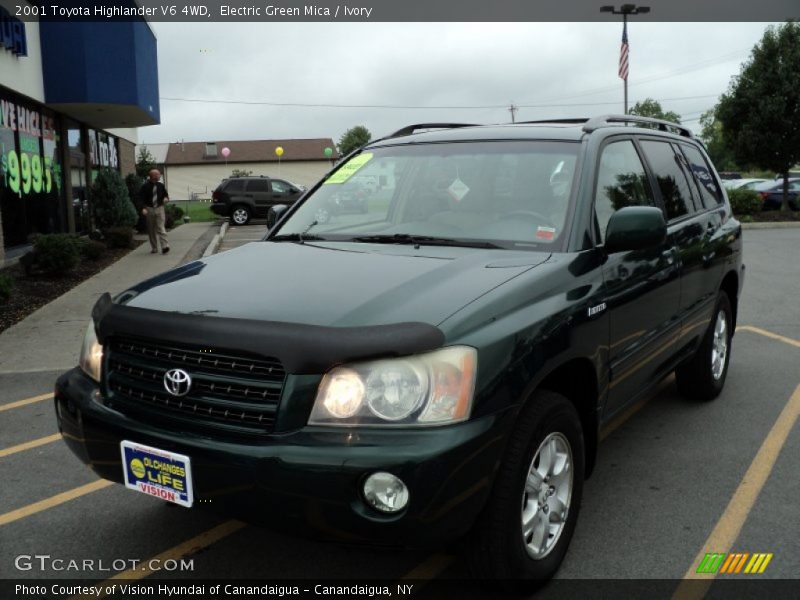 Electric Green Mica / Ivory 2001 Toyota Highlander V6 4WD