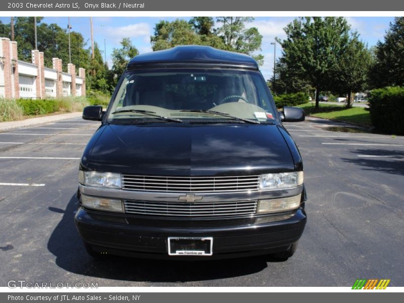 Onyx Black / Neutral 2003 Chevrolet Astro LS