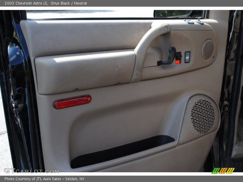 Onyx Black / Neutral 2003 Chevrolet Astro LS