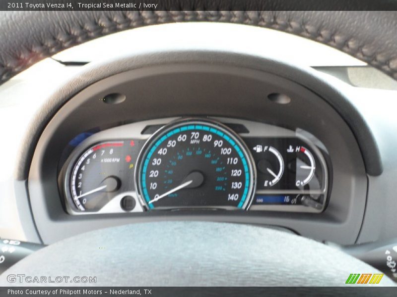 Tropical Sea Metallic / Ivory 2011 Toyota Venza I4