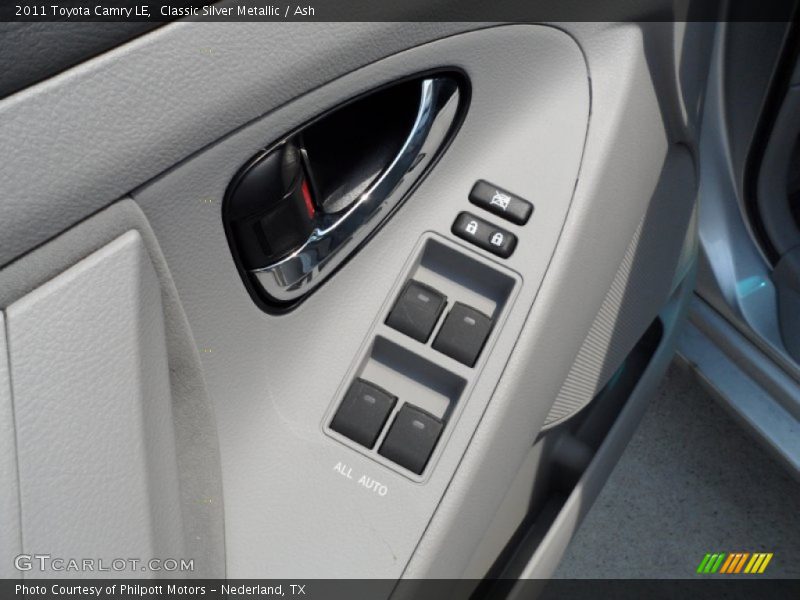 Classic Silver Metallic / Ash 2011 Toyota Camry LE