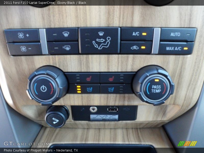 Ebony Black / Black 2011 Ford F150 Lariat SuperCrew