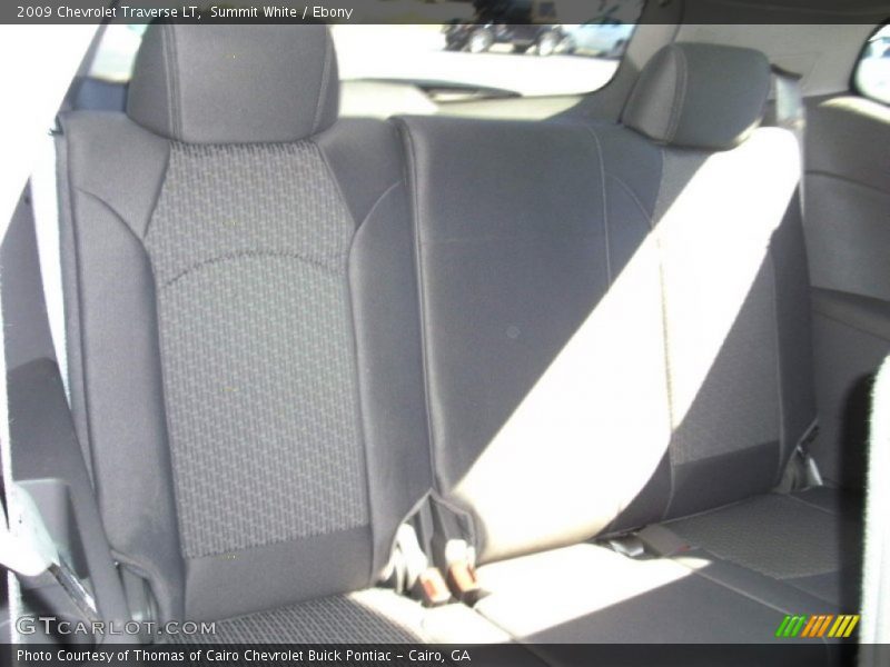 Summit White / Ebony 2009 Chevrolet Traverse LT