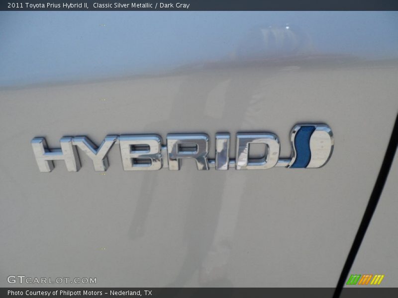 Classic Silver Metallic / Dark Gray 2011 Toyota Prius Hybrid II