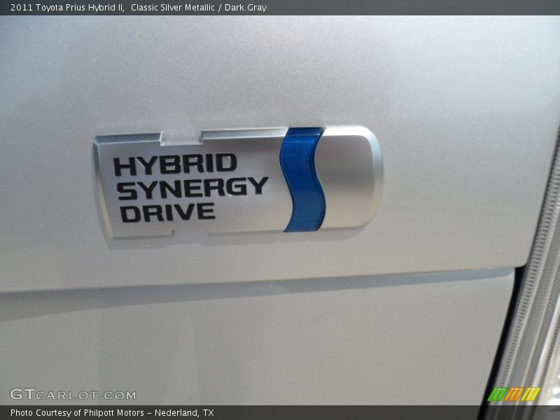 Classic Silver Metallic / Dark Gray 2011 Toyota Prius Hybrid II