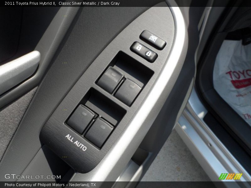 Classic Silver Metallic / Dark Gray 2011 Toyota Prius Hybrid II