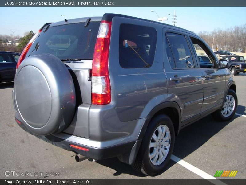 Pewter Pearl / Black 2005 Honda CR-V Special Edition 4WD