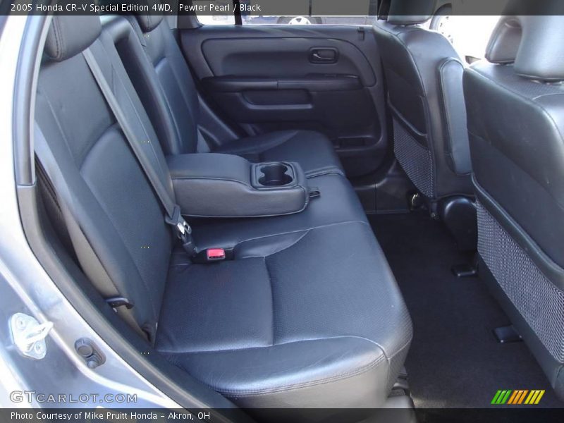 Pewter Pearl / Black 2005 Honda CR-V Special Edition 4WD