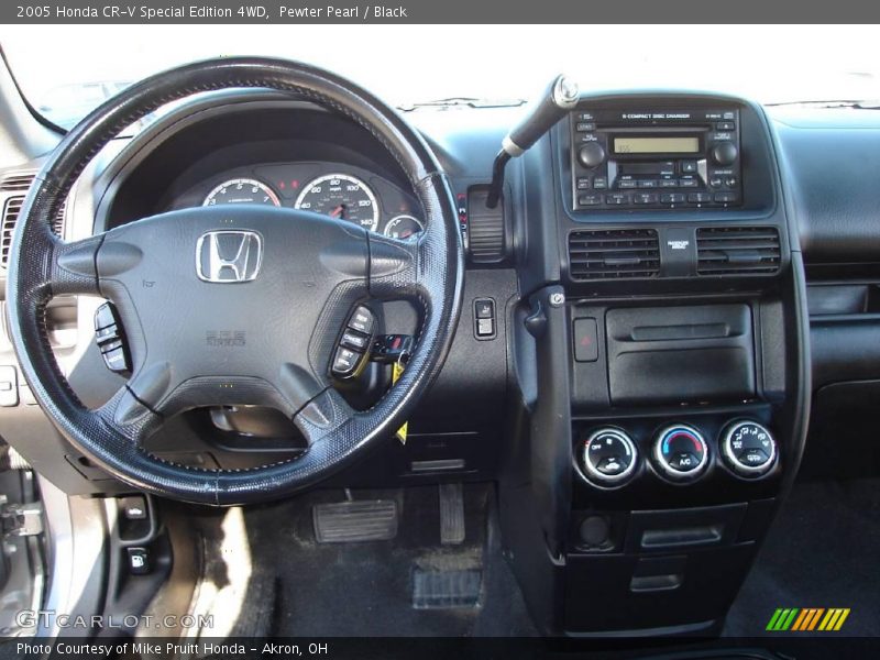 Pewter Pearl / Black 2005 Honda CR-V Special Edition 4WD