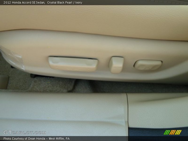Crystal Black Pearl / Ivory 2012 Honda Accord SE Sedan