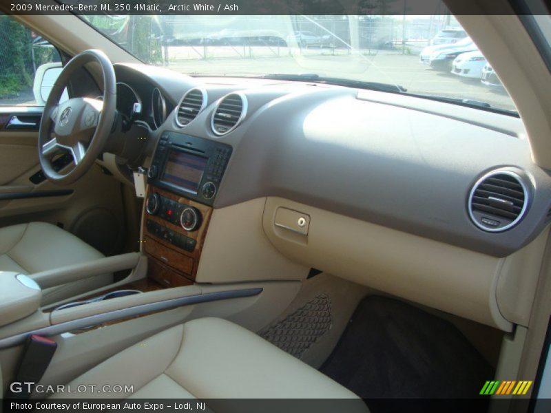 Arctic White / Ash 2009 Mercedes-Benz ML 350 4Matic