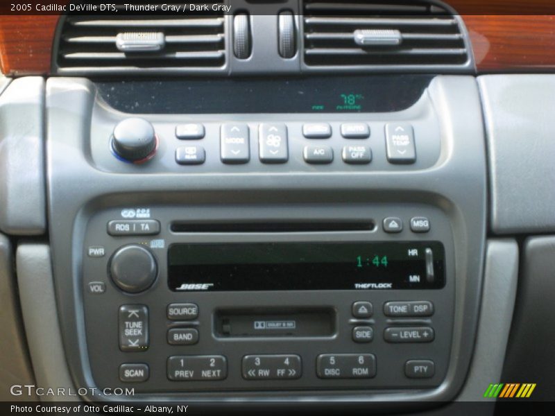 Audio System of 2005 DeVille DTS